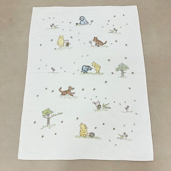 Handmade Winnie the Pooh Embroidery Baby/Toddler Cotton Crib Quilt Hand stitched - Picture 5 of 5
